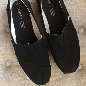 Tom's Women's Canvas